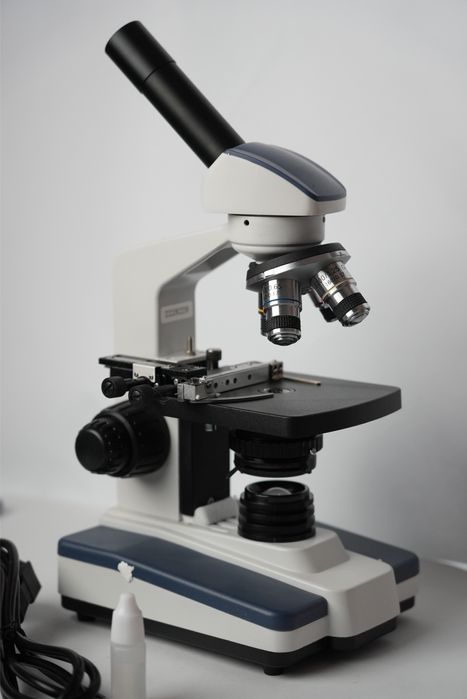 Микроскоп F8A , 1000х,  в магазине binokli.uz