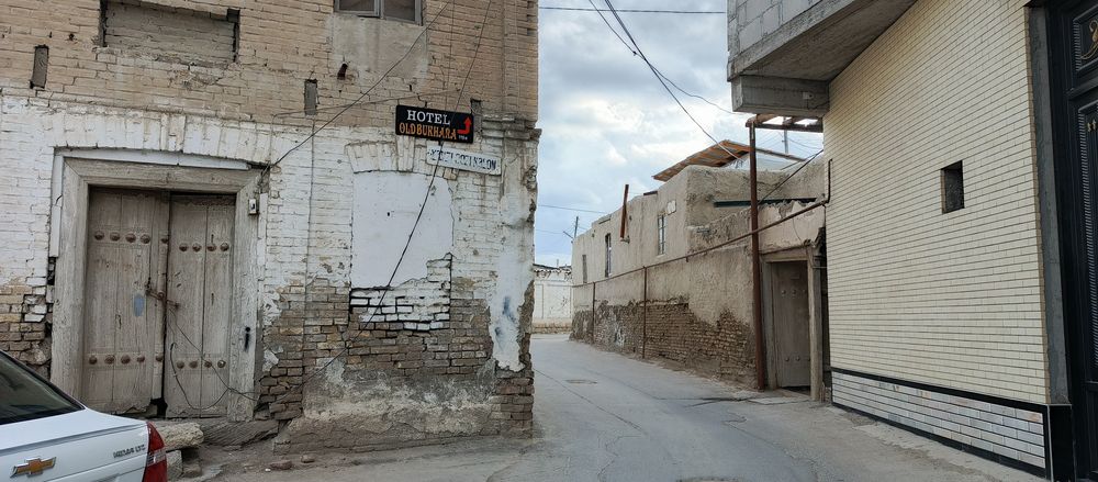 Продаю дом в общем дворе