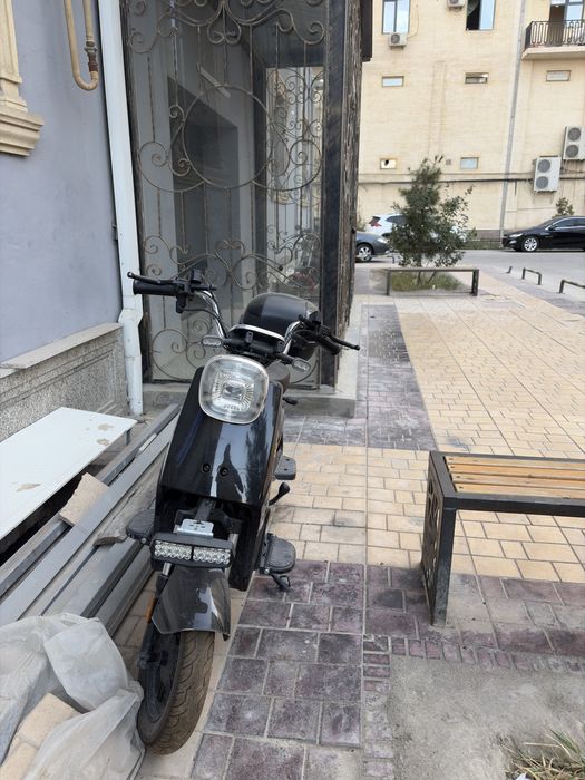 Skuter elektronniy holati ideal aybi 4 ta akkumlator