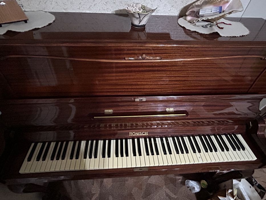 Пиано Немско Ryonish