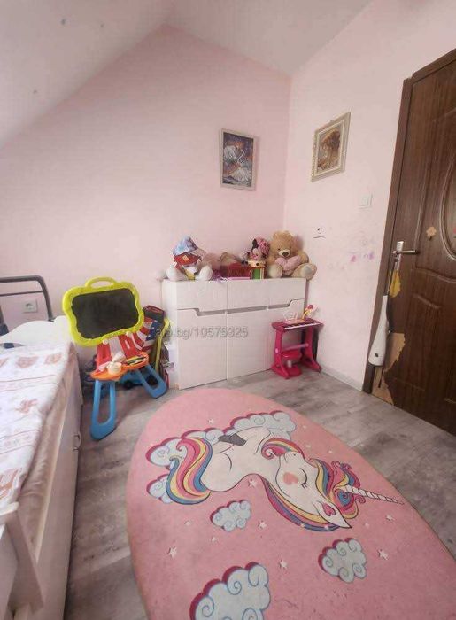 Тристаен апартамент