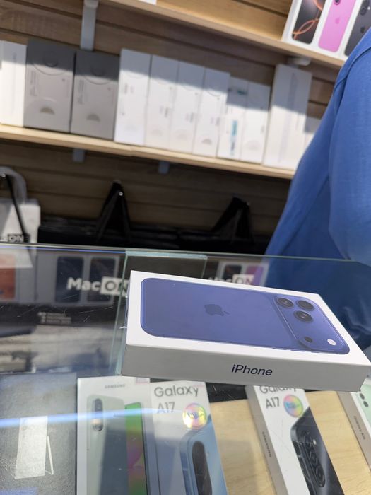 Iphone 17 pro max blue 256gb batareya 98% 181 sikl