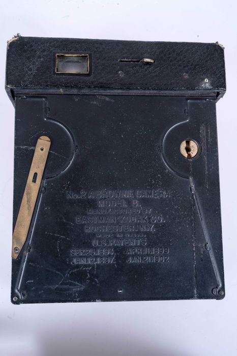 Kodak Brownie model 8 aparat foto vechi pe film