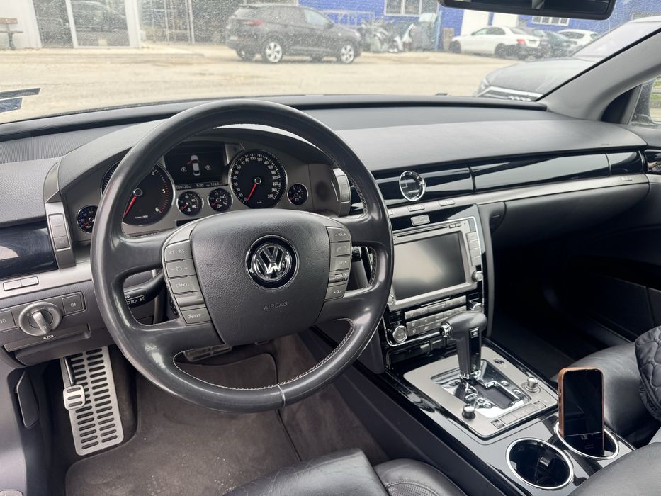 VW Phaeton 3.0TDI Facelift на части