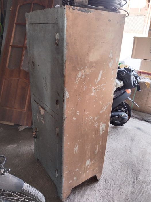 Сейф б/у. 1.5м. Куленовка