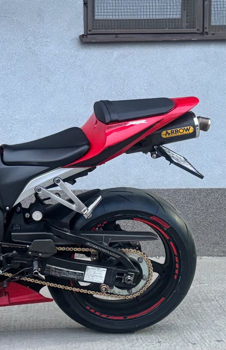 Toba Finala Arrow Honda CBR600RR PC40
