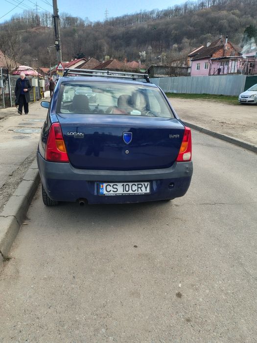 Dacia      Logan