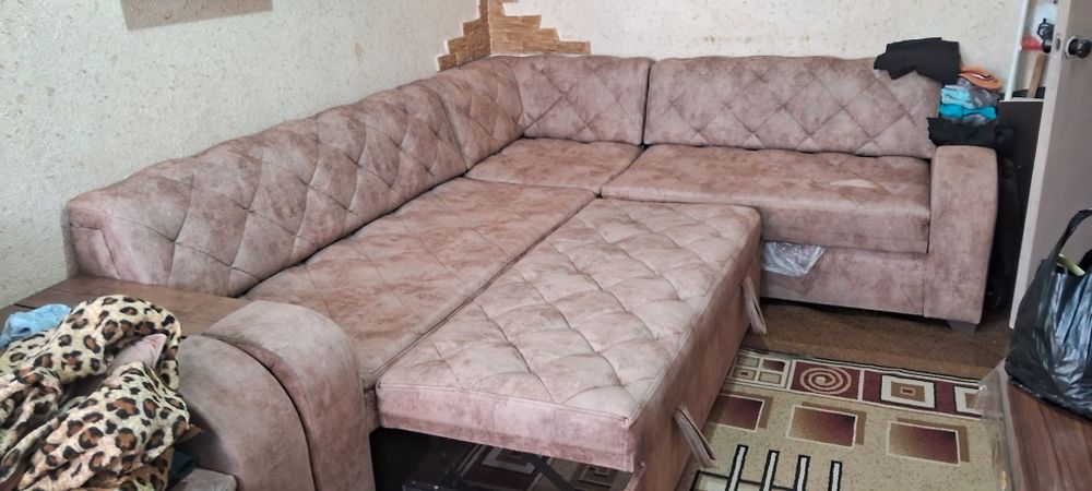 Угол продаеться.