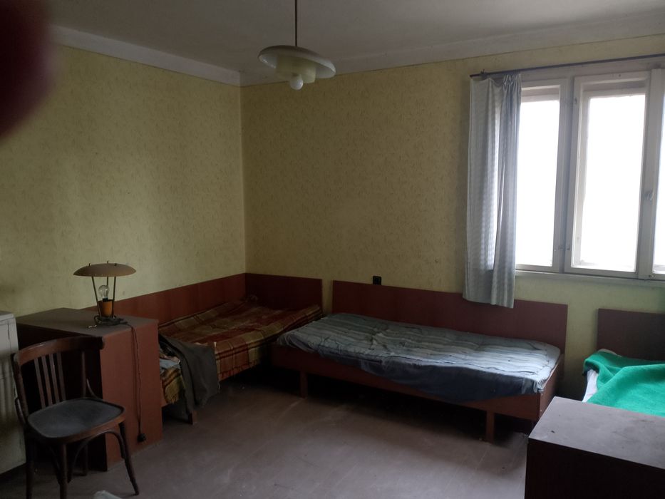 Продава Къща в с.Баница.обл.Враца