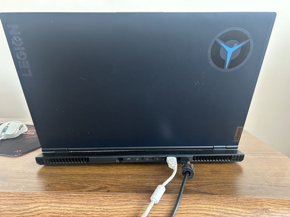 Ноутбук Lenovo legion 5