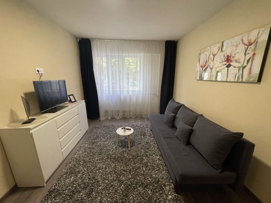Garsonieră modernă de închiriat – Ploiești, Bd. București