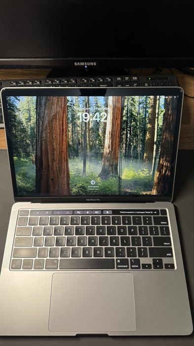 MacBook 13 pro m1 256gb