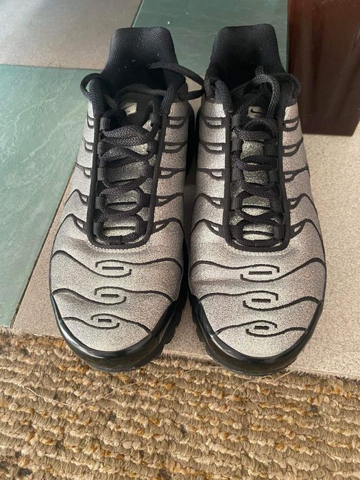 Оригинални обувки