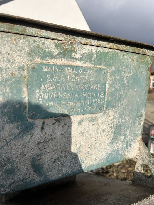 Moara dupa tractor de capacitate mare