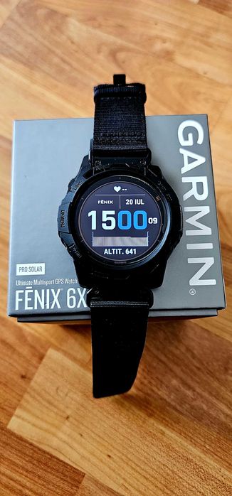 Vând ceas garmin Fenix 6 x pro solar.