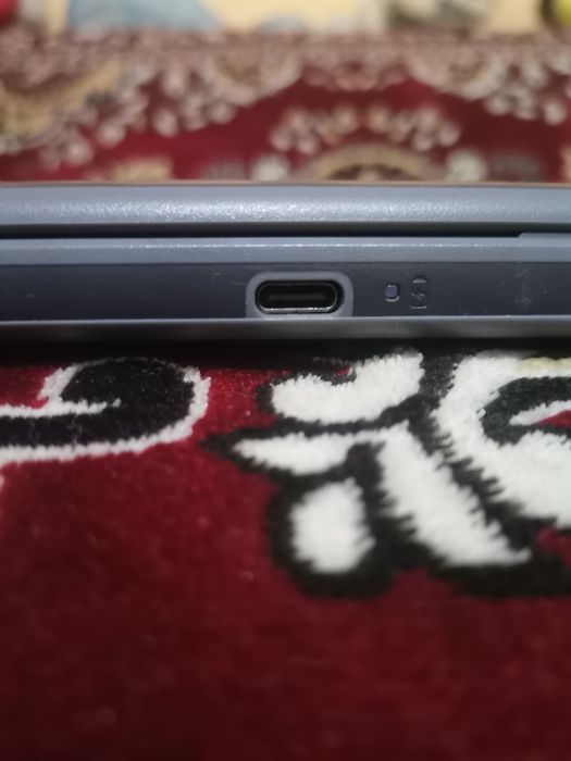 Chromebook c204m