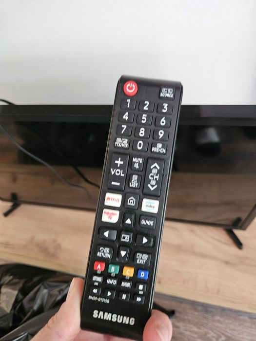 Tv smart  samsung nou impecabil