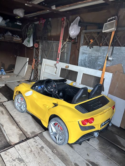 Продается детский машинка