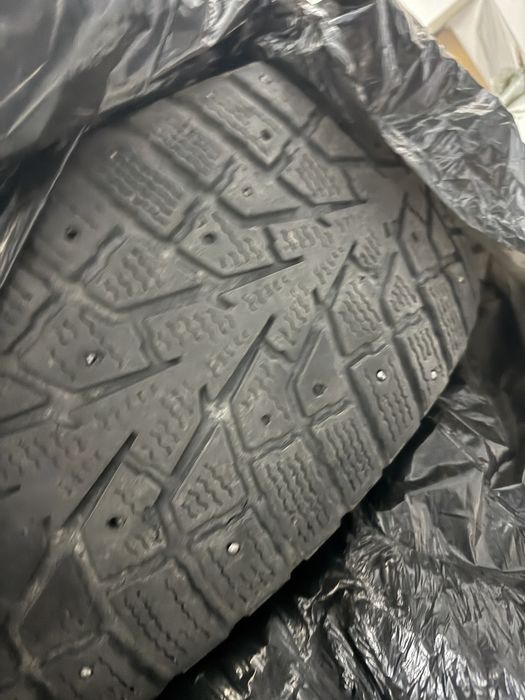 Резина Maxxis зимняя баллоны