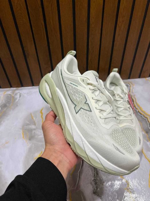 XTEP Lingbu 2.0 — новые стабильные беговые кроссовки, 44 размер