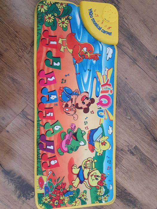 Covoras interactiv muzical