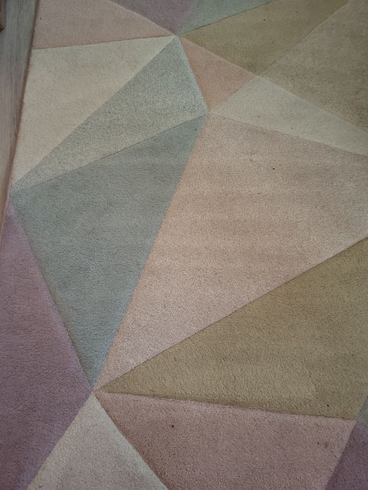 Килим 120/180 ползван  лично предаване или срещу капаро