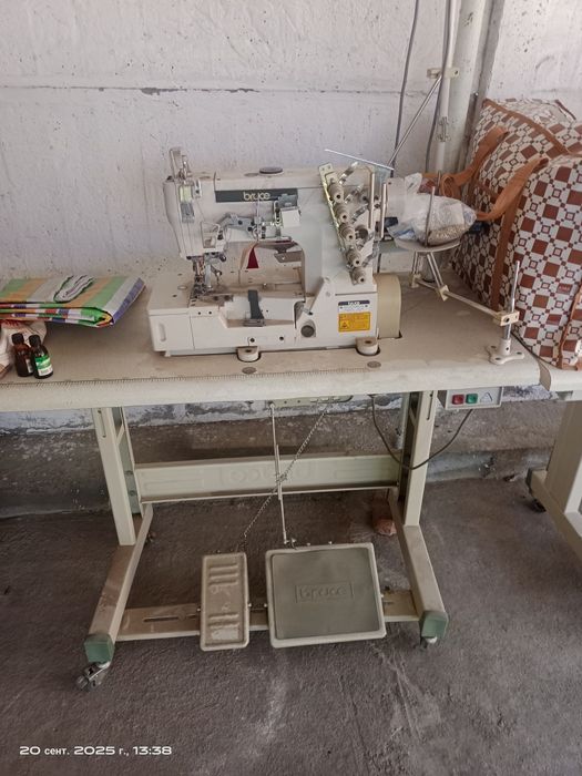 Швейная машина для шитья