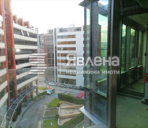 Продава се Тристаен апартамент в София, Манастирски ливади - 118 кв.м за 2496 €/кв.м - Снимка #4