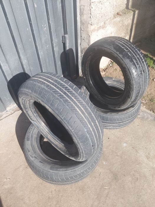 Автошина 185/65/ 14 б/у холати яхши,юрса булади