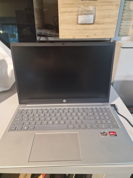 Laptop HP Amd Ryzen3