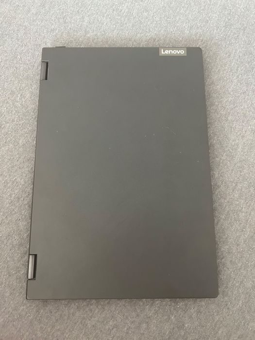 Laptop Lenovo...