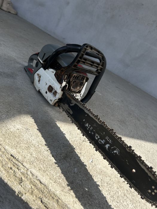 Drujbă Uralmash 5200