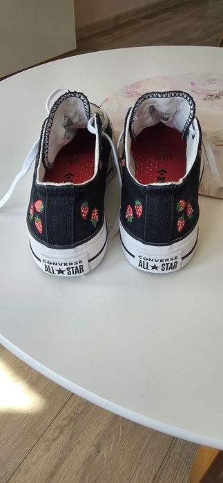 Дамски кецове Converse