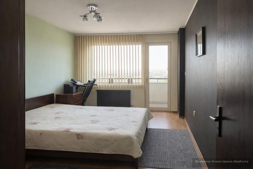 Tристаен апартамент в ж.к. Стрелбище.