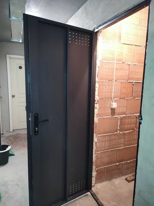 Изработка на метални врати за мази