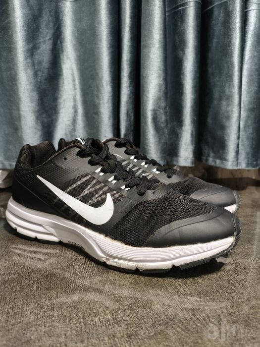 Оригинальные кроссовки Nike