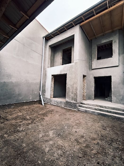 Olmazor koʻchasida 1.5sotix karobka srochno sotiladi