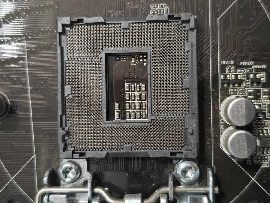 Placa de baza Asrock B85M PRO3, Socket 1150 + Intel I3 4160