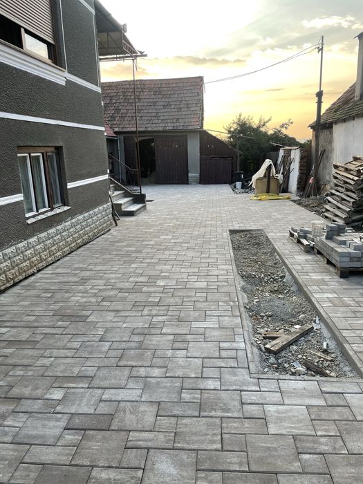 Montaj pavaje excavatii canalizare si mai multe