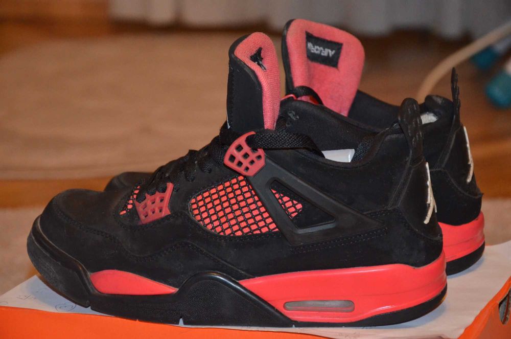Air Jordan 4 Retro, marimea 38