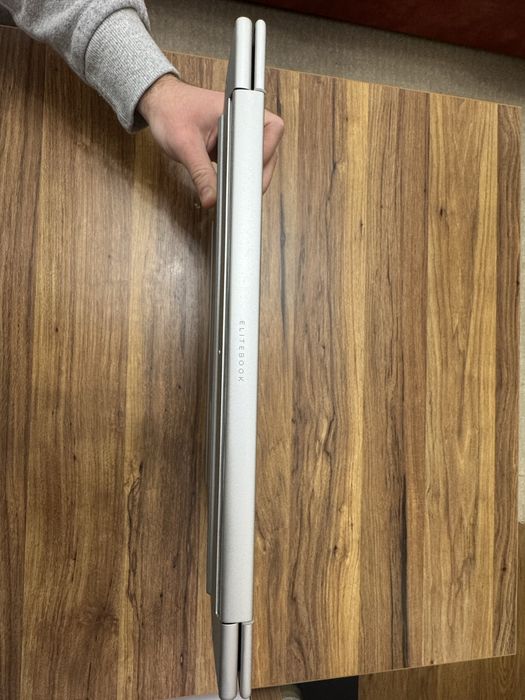 Laptop HP EliteBook 660 16 G11 - Intel Core 5 Ultra/16 GB/512 SSD