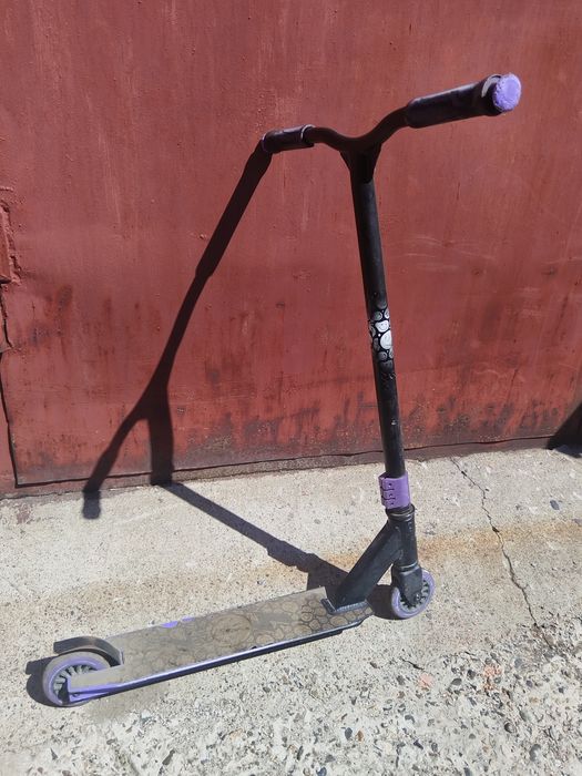 трюковой самокат