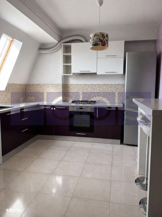 De Vanzare  2 Camere  | Terasa De 18 Mp | Parcare | Cartierul Latin