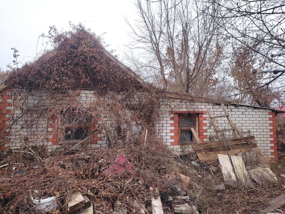 Дом. Участок. Продам. 2.4 соток