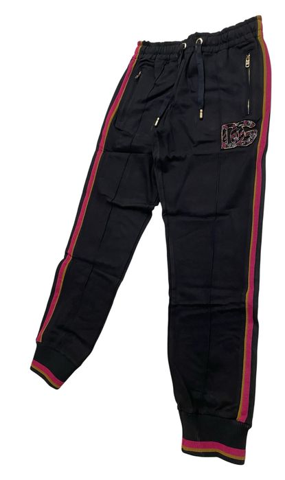 Дамски комплект Dolce & GabbanaS(40) закупен от Италия.