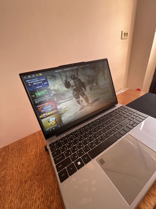 Ноутбук продамм