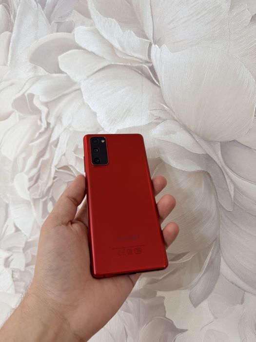 Самсунг С20ФЕ/128Гб - В отличном состоянии