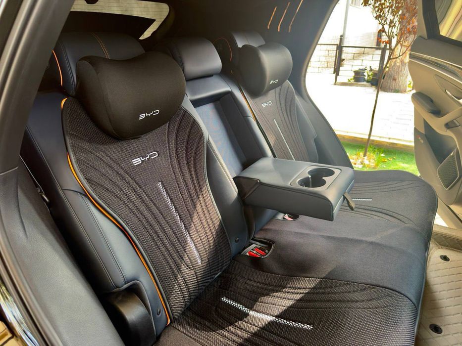 Подголовник подушка для BYD