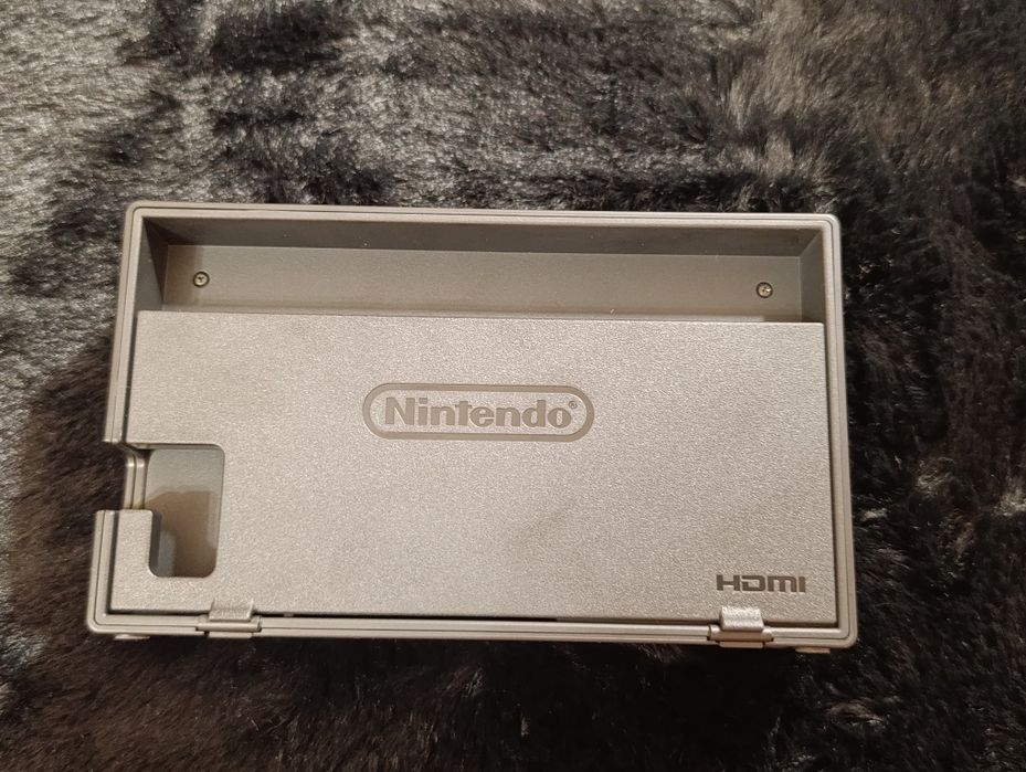 Продам Nintendo Switch V2