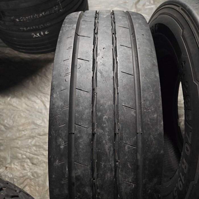2 гуми за ремарке 265/70R19.5 Continental HT3 143/141K 16PR 720лв СДДС